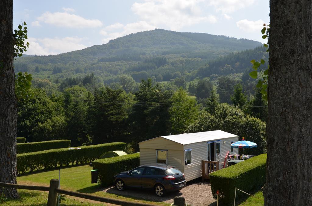 Camping " Le Grun De Chignore" Vollore-Ville Rom bilde